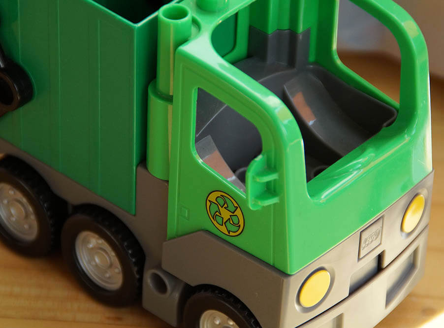 Производитель развивающих игрушек напечатает на упаковках инструкцию по утилизации мусора