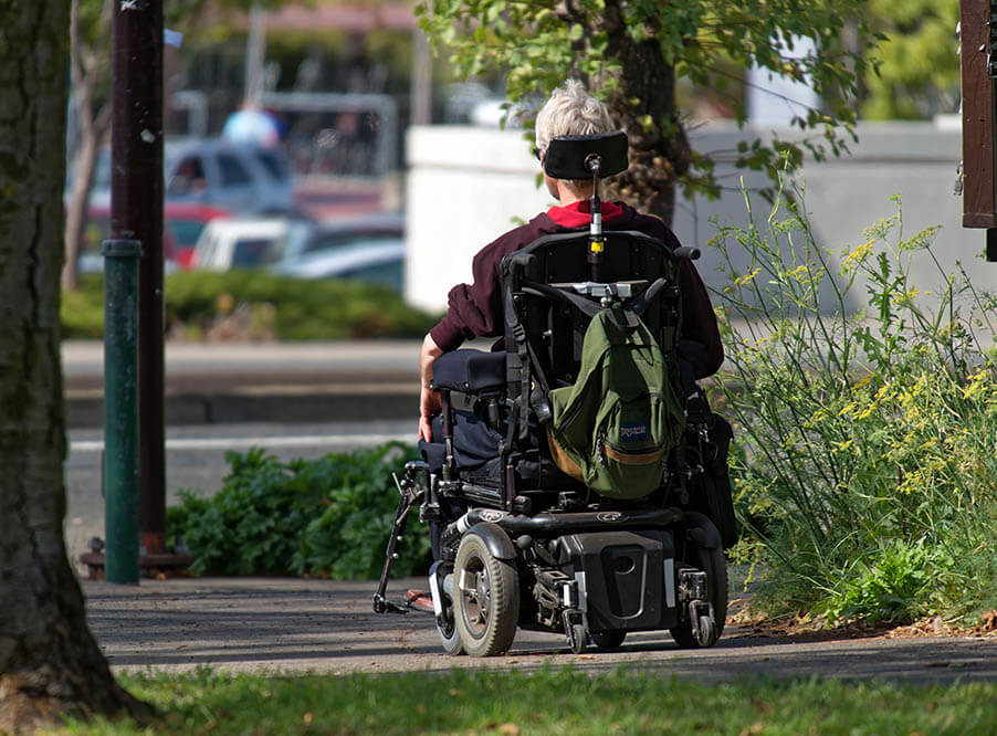 В России оценили доступность потребительских услуг для людей с инвалидностью