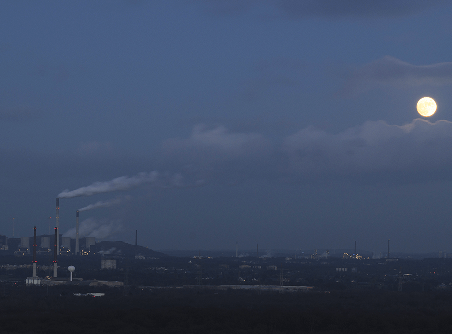 Новый угольный завод не позволит сократить выбросы углерода в Японии