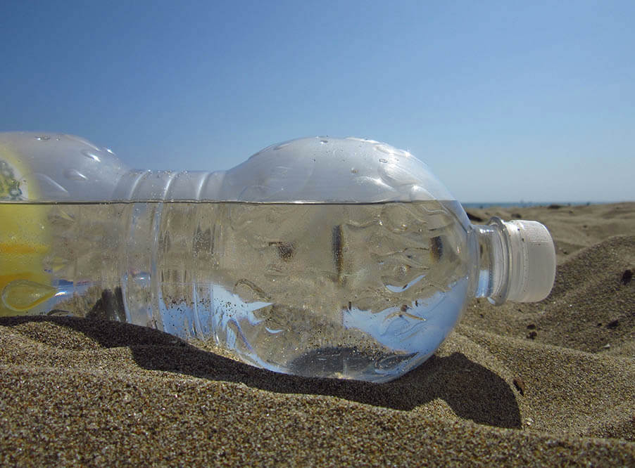 Продажу пластиковых бутылок снова разрешат в нацпарках США