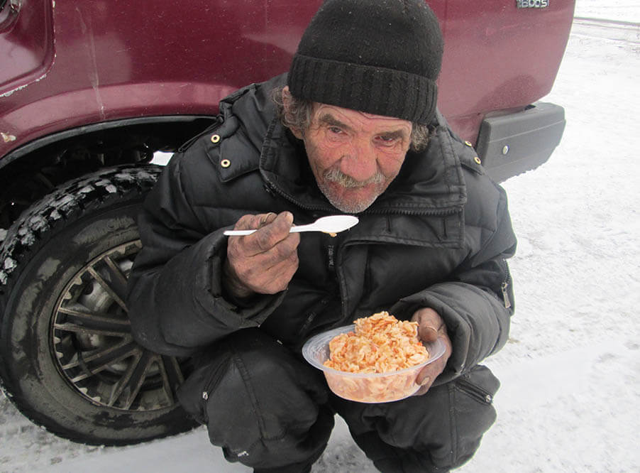 «Ночлеж­ка» подготовила инструкцию по выживанию бездомных зимой