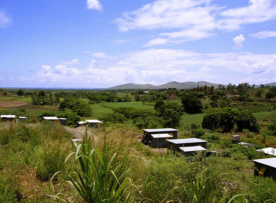 Активистки деревни в Фиджи построили зал для общественных мероприятий