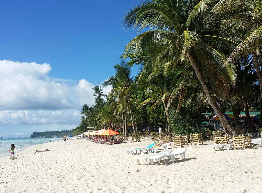 Филиппинский остров Боракай закроется для туристов из-за экологических проблем
