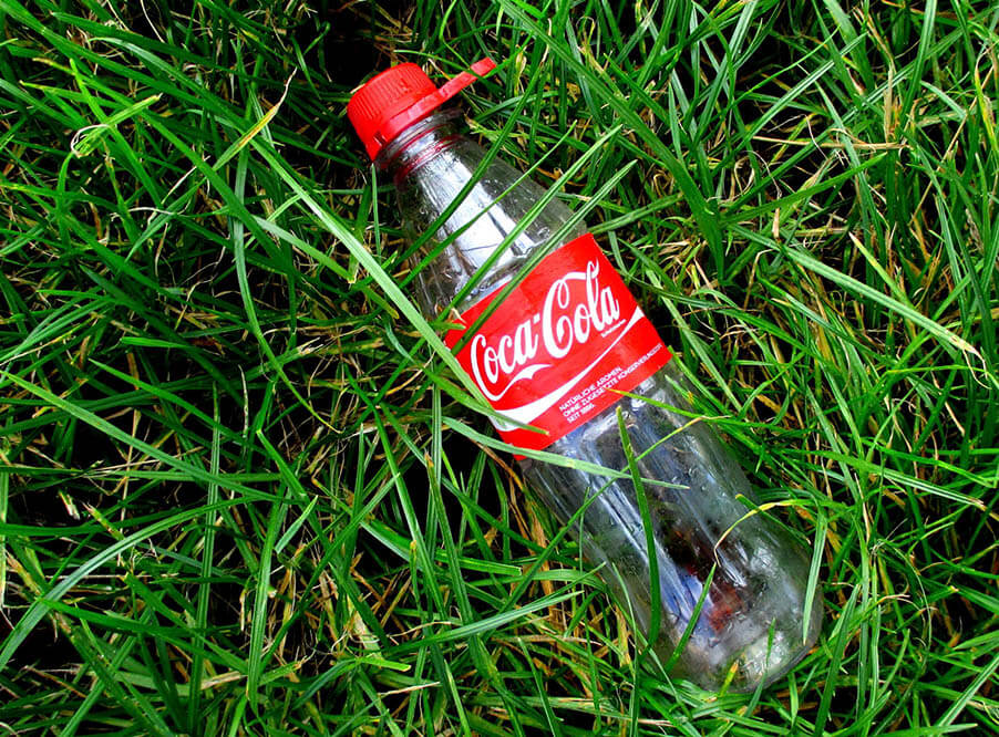 Британцы получат 50-процентную скидку на аттракционы в обмен на пластиковые бутылки