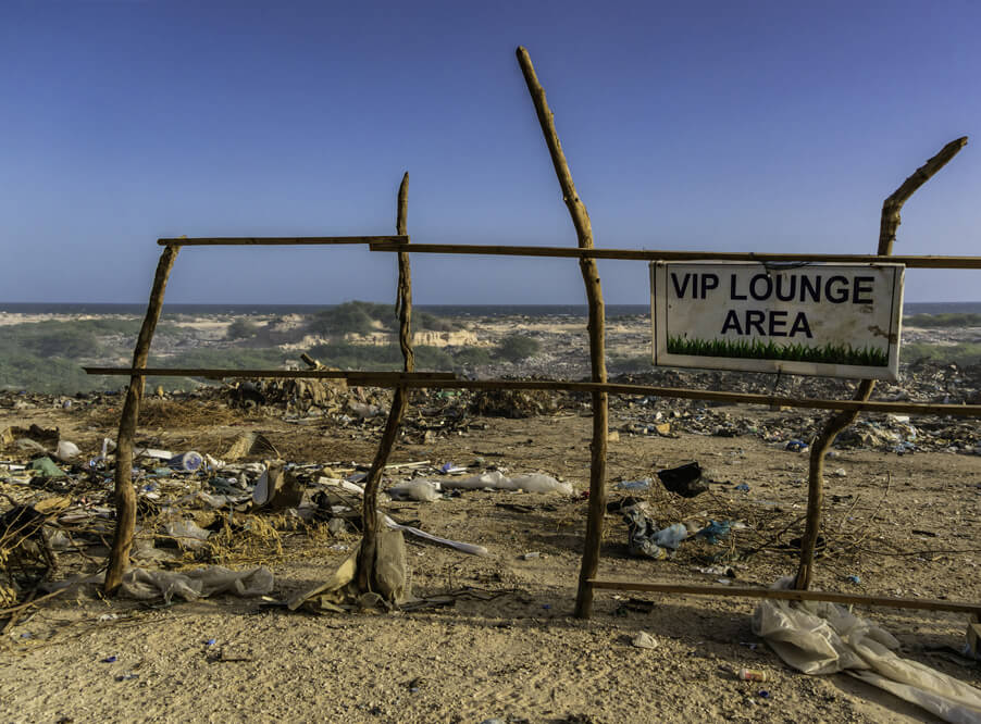 В Сомали открыли производство черепицы из пластиковых отходов