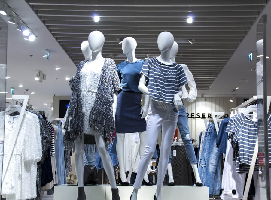 Британских ритейлеров одежды критикуют за неэкологичность