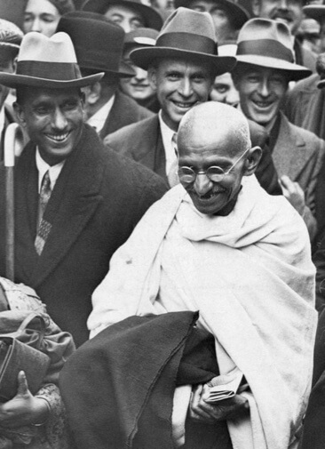 Почему Махатма Ганди навсегда изменил мир