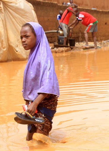 Тысячи семей в Нигере теряют кров из-за проливных дождей
