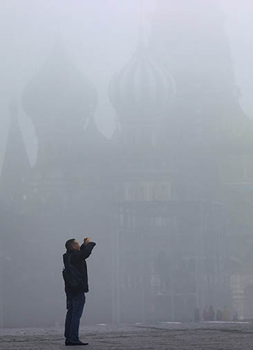 Москву накрыло туманом — что это было и часто ли такое случается