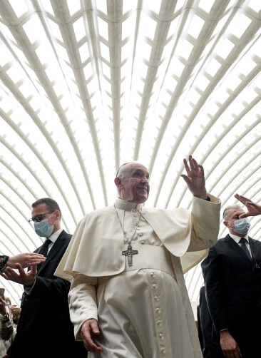 Папа Франциск: «Католического Бога нет»