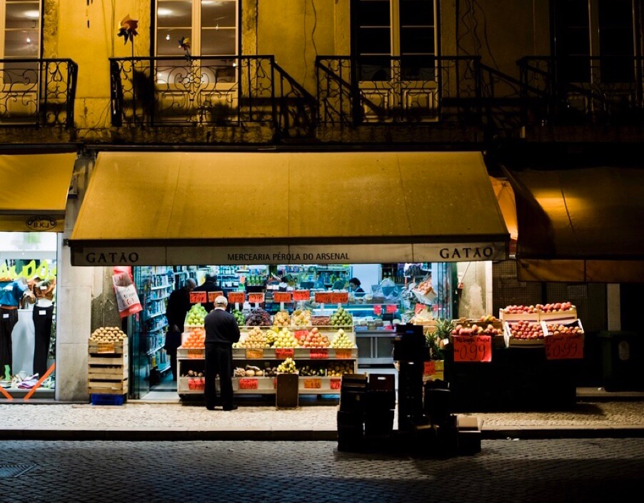 «Возрождение маленьких магазинчиков поможет восстановить соседские связи»