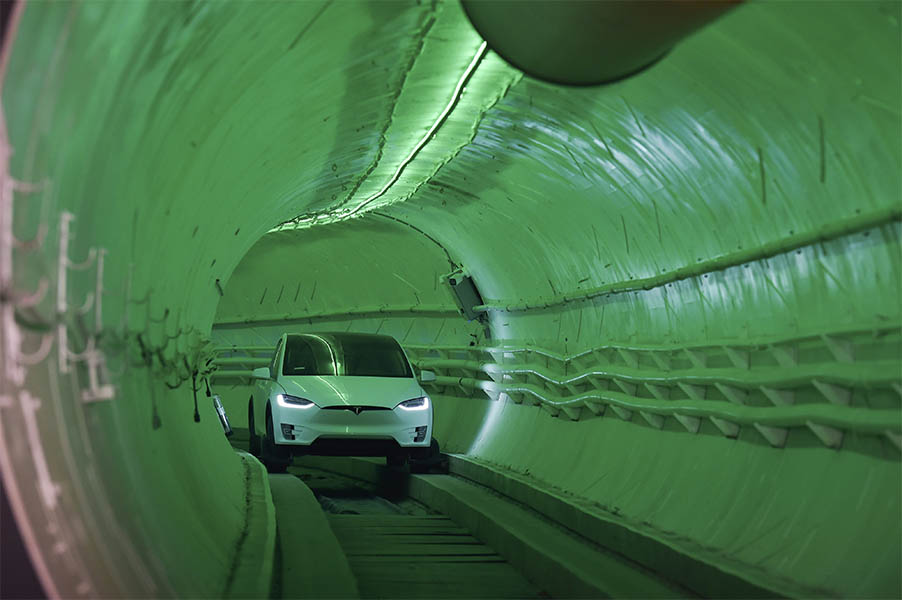 Открытие тестового тоннеля The Boring Company в штате Калифорния, США.