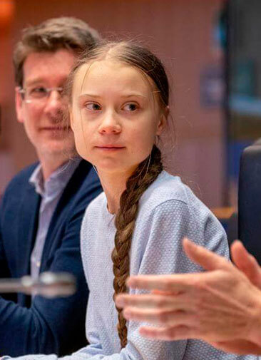 Грета Тунберг получила премию Гульбенкяна за вклад в борьбу с климатическим кризисом