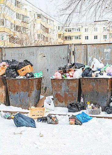 Три четверти россиян не верят, что мусор из контейнеров действительно отправится на переработку