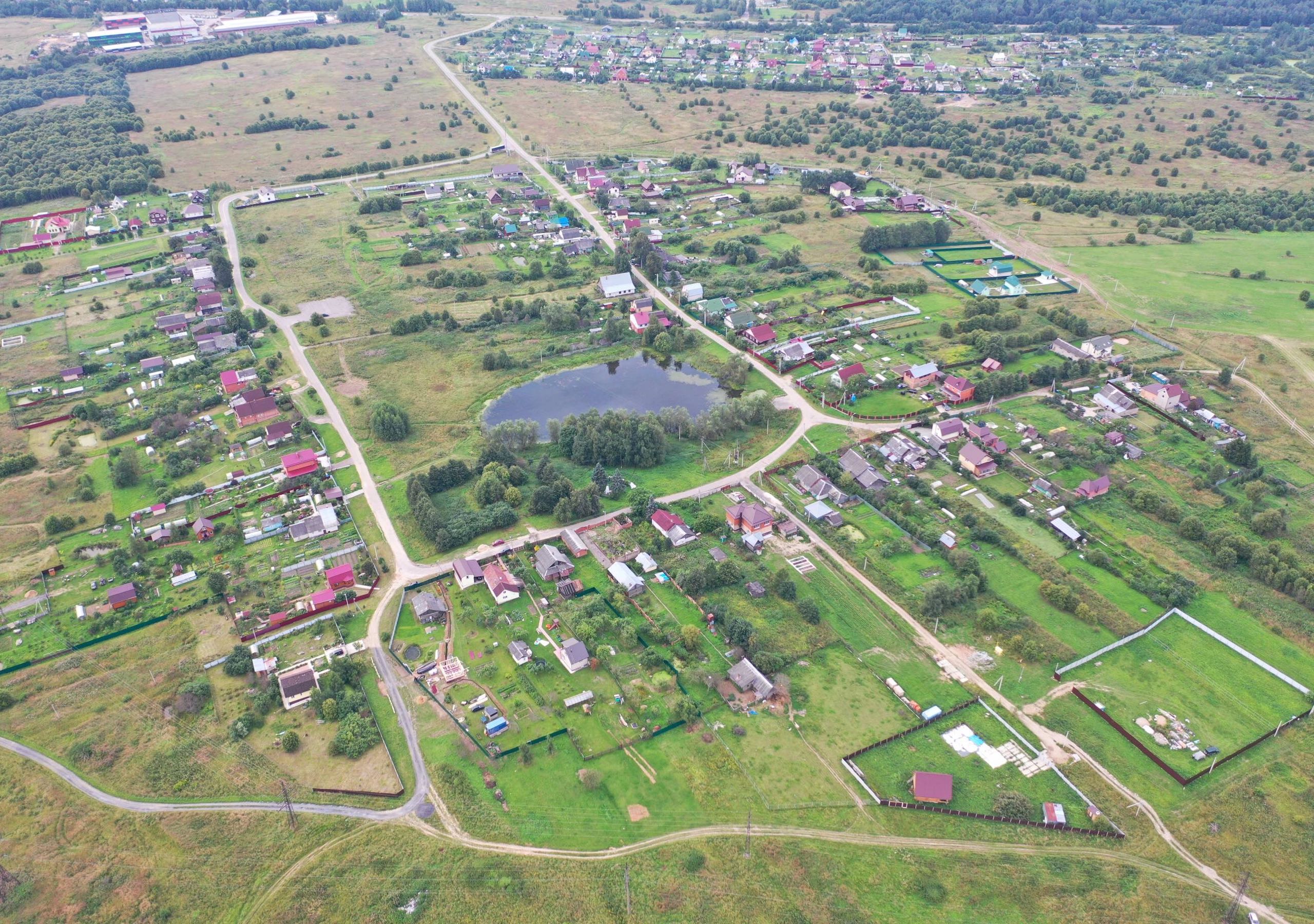 Участки под ижс в свердловской. Село Колюткино Солнечный берег. Солнечный берег Колюткино Екатеринбург. Поля Белоярский район ЕКБ. Солнечный берег, СНТ Исеть-1 фото.